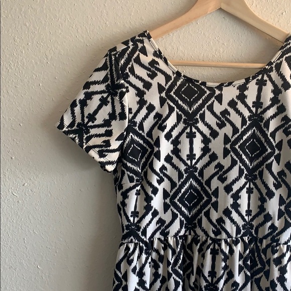 one clothing Dresses & Skirts - Black & White Tribal Print Dress